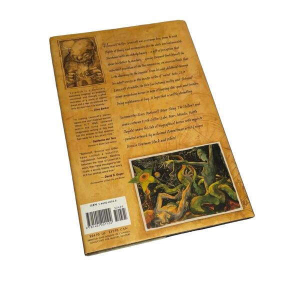 VTG 2003 Lovecraft Graphic Novel Intro by John Carpenter, DC Comics, EUC - Picture 2 of 4